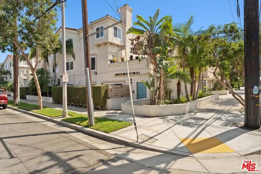 3605 E Anaheim Street #311, Long Beach, CA 90804 - #2