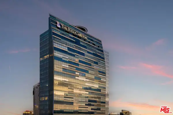 900 W Olympic Boulevard #34J, Los Angeles, CA 90015