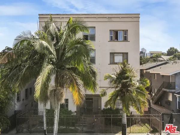 138 S Westmoreland Avenue, Los Angeles, CA 90004