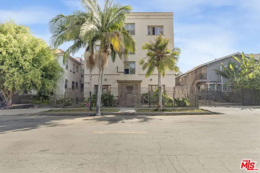 138 S Westmoreland Avenue, Los Angeles, CA 90004 - #3