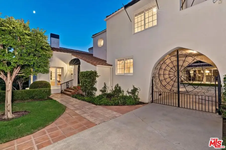 219 S Mccarty Drive, Beverly Hills, CA 90212 - #2