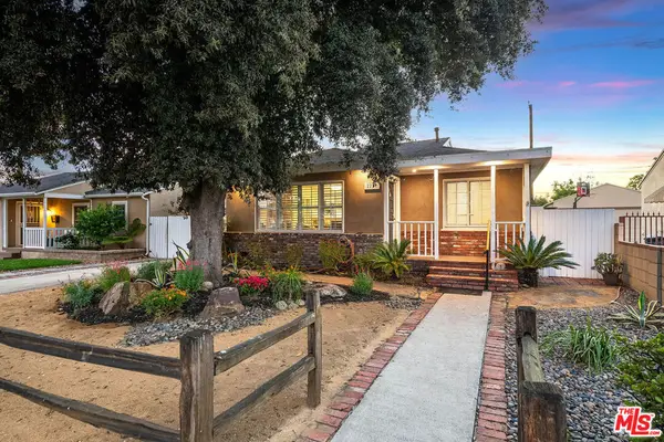 2221 N Valley Street, Burbank, CA 91505