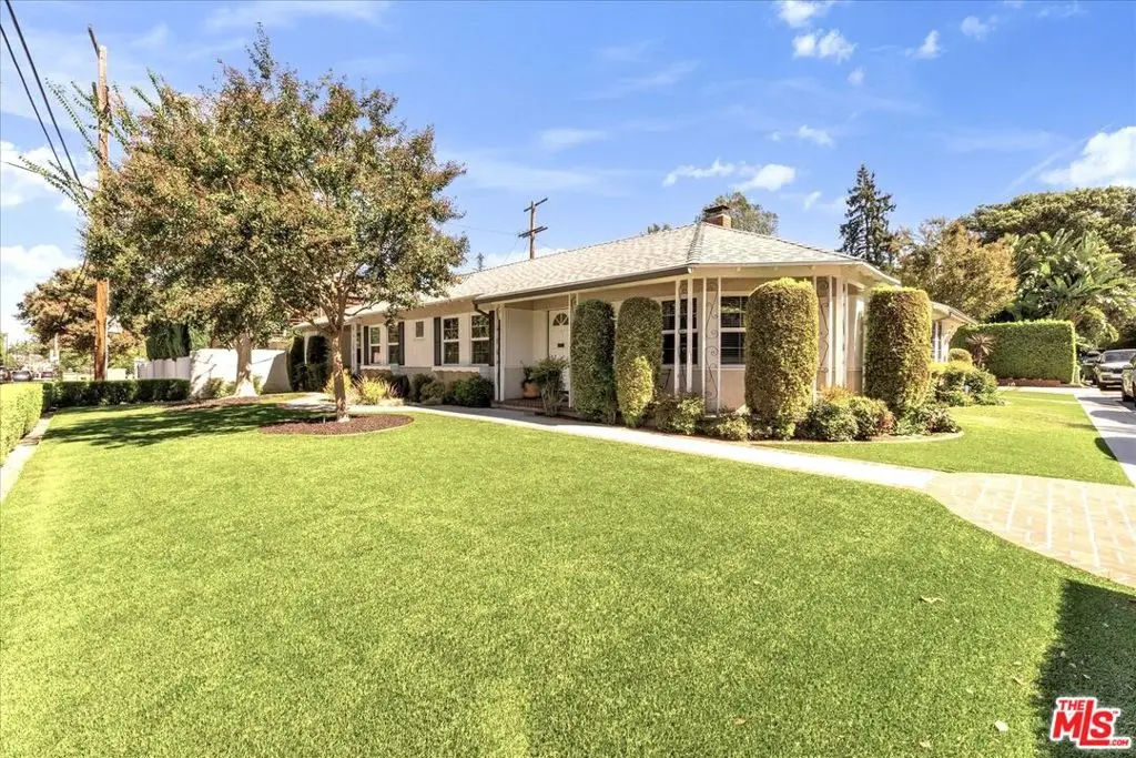 12045 Pacoima Court, Studio City, CA 91604 - #1