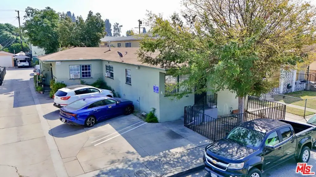 7102 Hood Avenue, Huntington Park, CA 90255 - #1