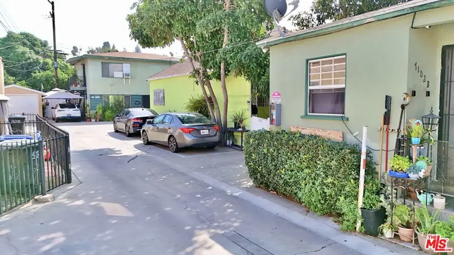 7102 Hood Avenue, Huntington Park, CA 90255 - #2