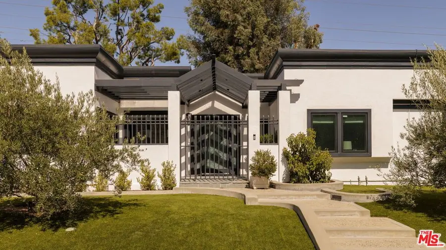 18623 Palomino Drive, Tarzana, CA 91356 - #2