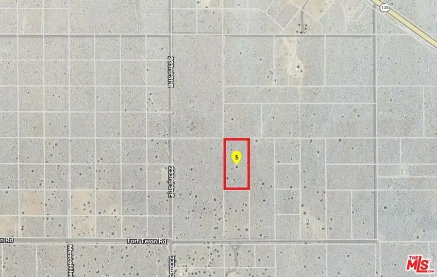0 Vic Ave X12 235 Ste, Llano, CA 93544 - #2