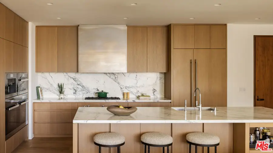 8899 Beverly Boulevard #4G, Los Angeles, CA 90048 - #2