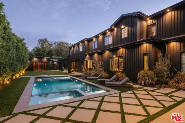 5330 Amestoy Avenue, Encino, CA 91316