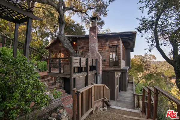 19963 Observation Drive, Topanga, CA 90290