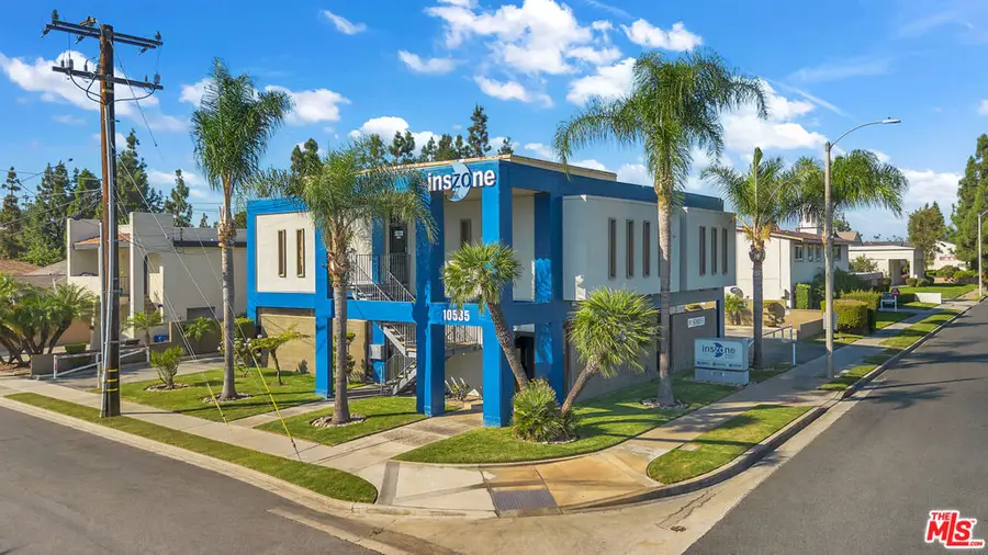 10535 Paramount Boulevard, Downey, CA 90241 - #3