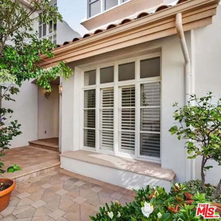 12699 Promontory Road, Los Angeles, CA 90049 - #3