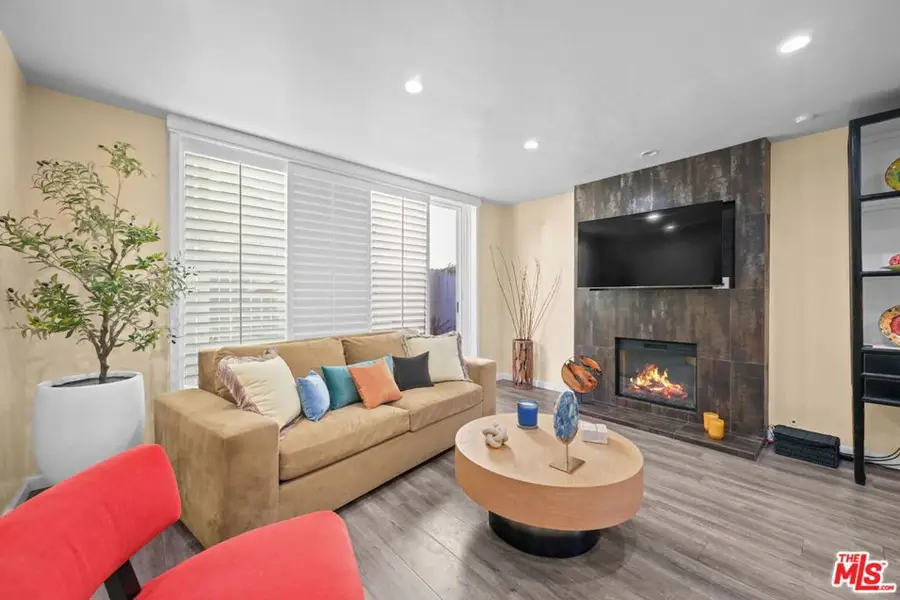 5951 Canterbury Drive #20, Culver City, CA 90230 - #3