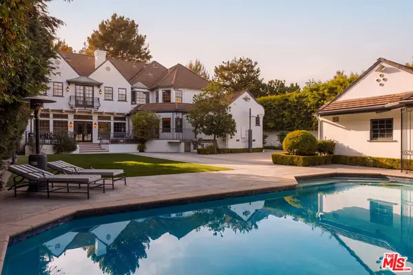 628 N Sierra Drive, Beverly Hills, CA 90210