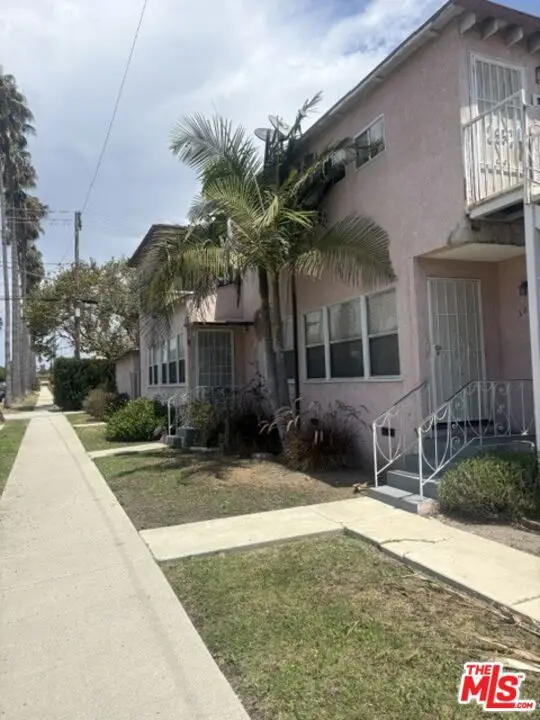 3873 W 54th Street, Los Angeles, CA 90043 - #2