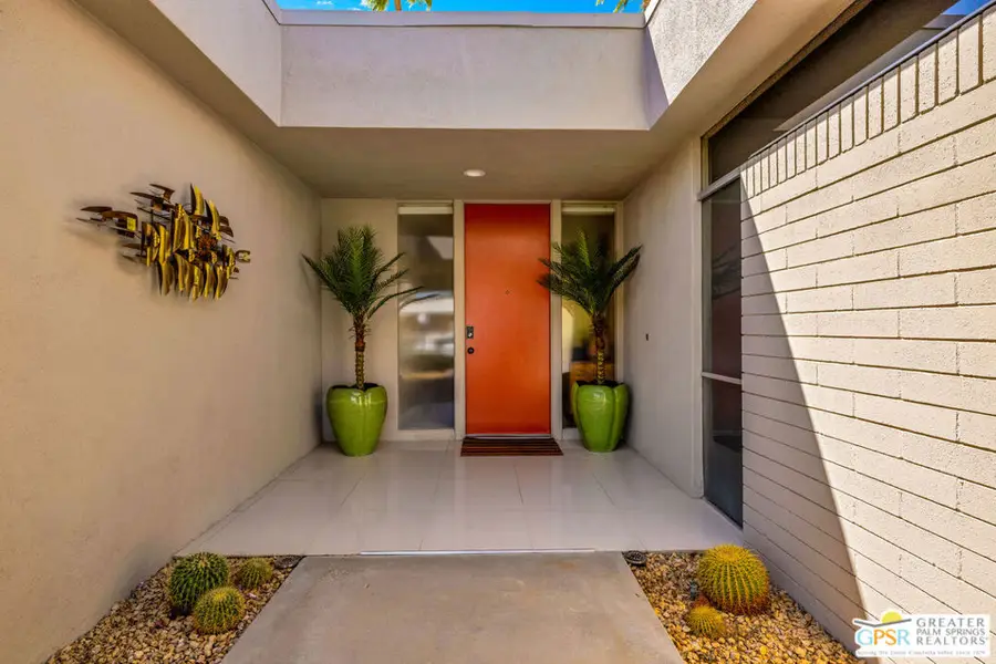 2285 S Calle Palo Fierro, Palm Springs, CA 92264 - #2