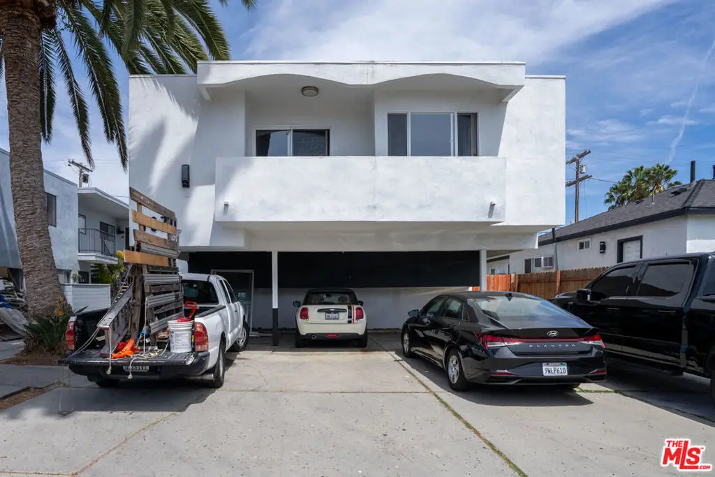 3670 Greenfield Avenue, Los Angeles, CA 90034 - #1