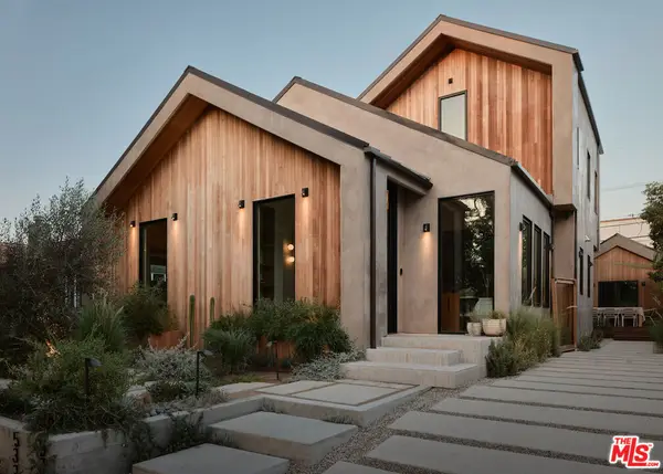534 N Bronson Avenue, Los Angeles, CA 90004