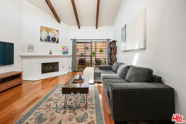 1250 Amherst Avenue #302, Los Angeles, CA 90025