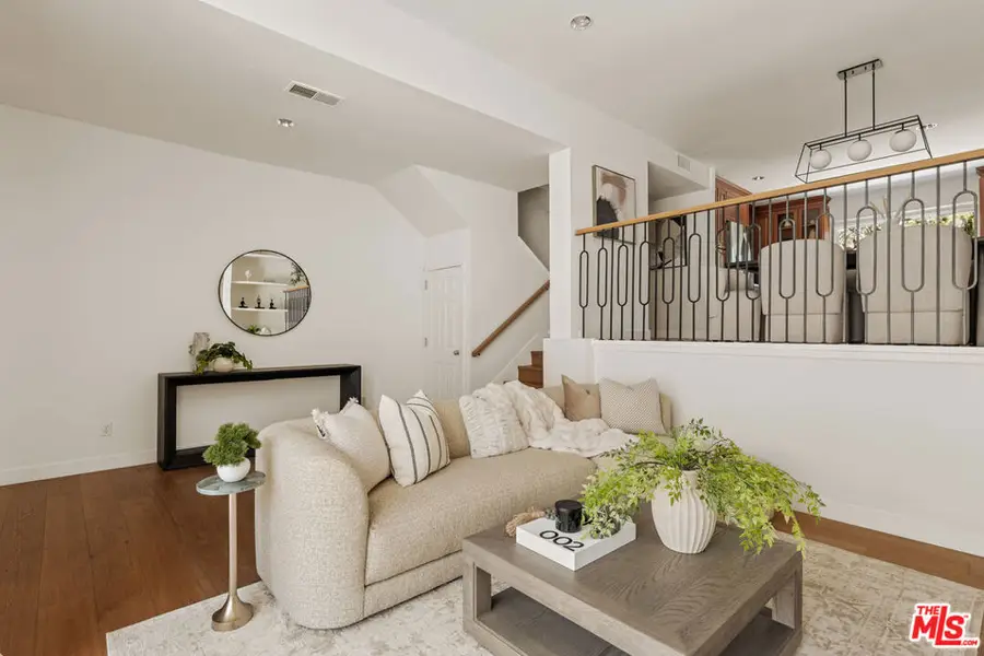 4914 Mcconnell Avenue #1/2, Los Angeles, CA 90066 - #3