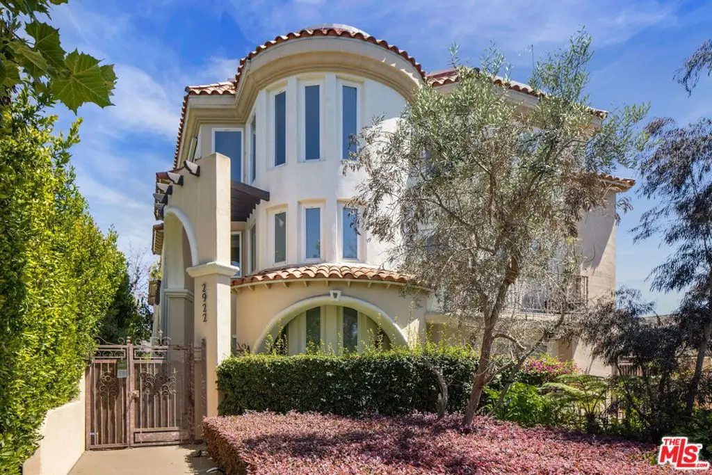 2922 Montana Avenue #B, Santa Monica, CA 90403 - #1