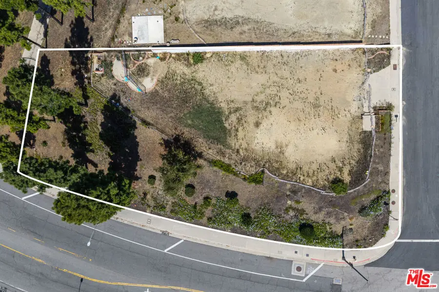 1405 El Bosque Court, Pacific Palisades, CA 90272 - #2
