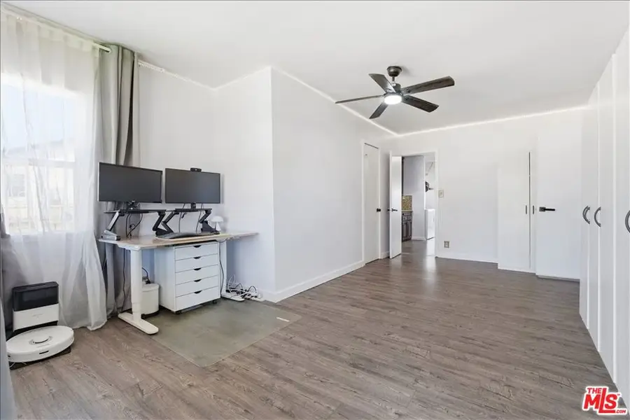 1232 W 74th Street, Los Angeles, CA 90044 - #3