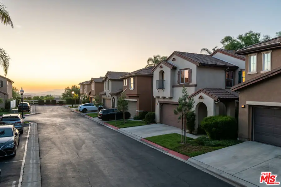 18755 Copper Ridge Way, Santa Clarita, CA 91351 - #3