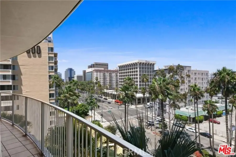 700 E Ocean Boulevard #1102, Long Beach, CA 90802 - #2