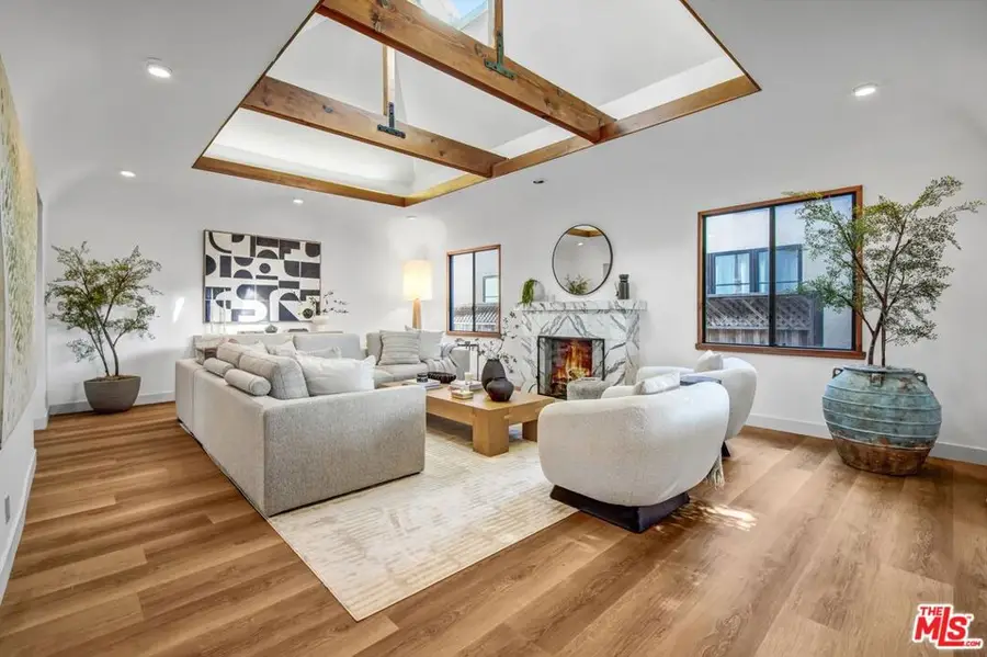 1013 Bay Street, Santa Monica, CA 90405 - #3