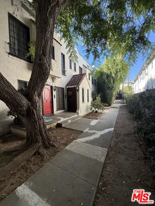 7953 Norton Avenue, West Hollywood, CA 90046 - #3