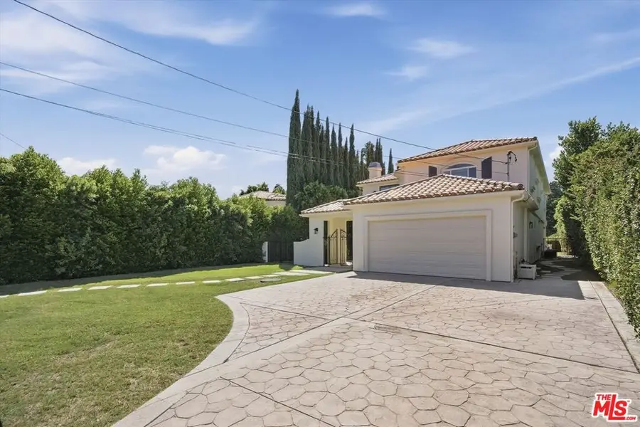 22716 Sylvan Street, Woodland Hills, CA 91367 - #3