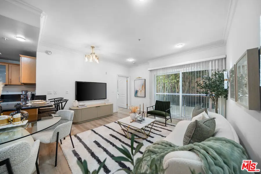1128 S Serrano Avenue #104, Los Angeles, CA 90006 - #3
