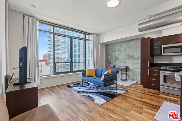 1111 S Grand Avenue #817, Los Angeles, CA 90015