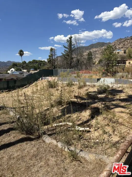 579 Sunset Drive, Altadena, CA 91001 - #2