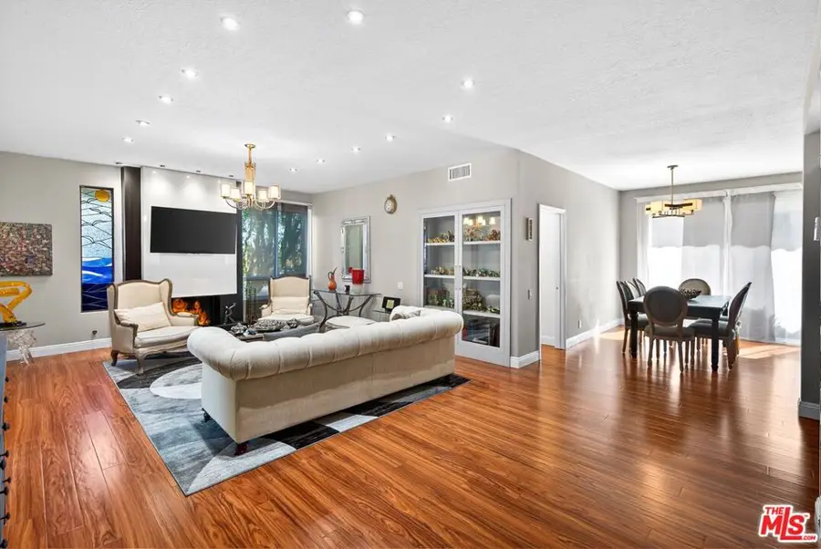 4822 Van Noord Avenue #6, Sherman Oaks, CA 91423 - #2