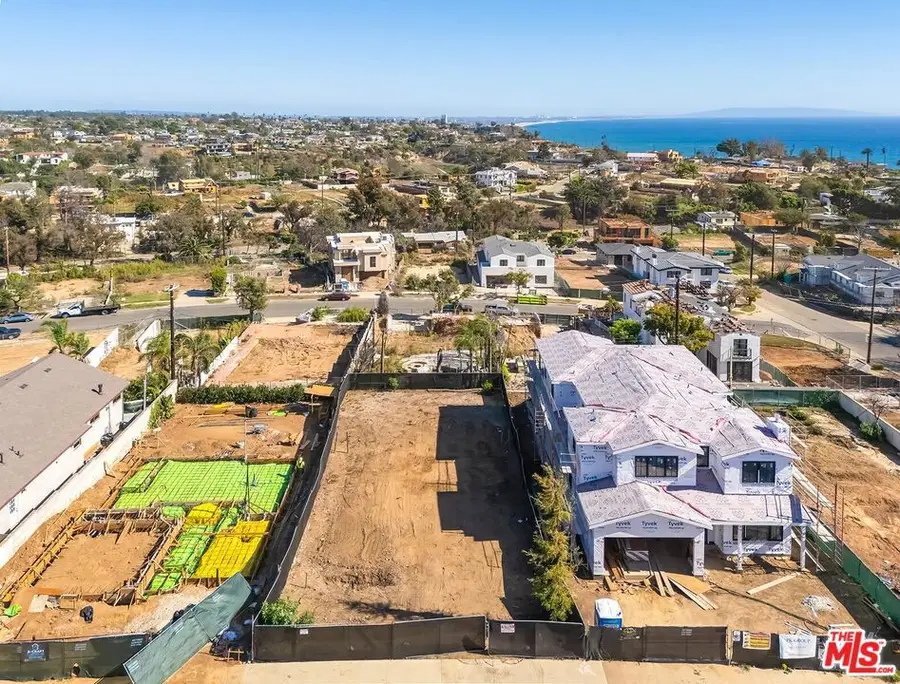 16778 Edgar Street, Pacific Palisades, CA 90272 - #2