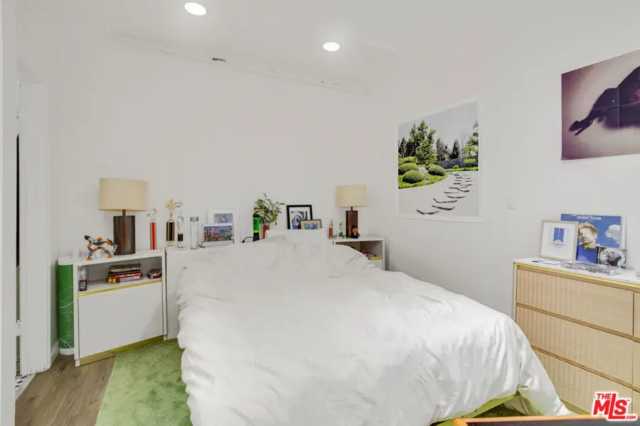 7916 Santa Monica Boulevard, West Hollywood, CA 90046 - #3