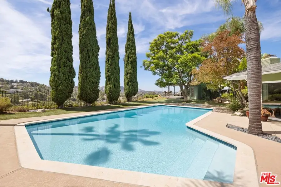 3617 Cody Road, Sherman Oaks, CA 91403 - #2