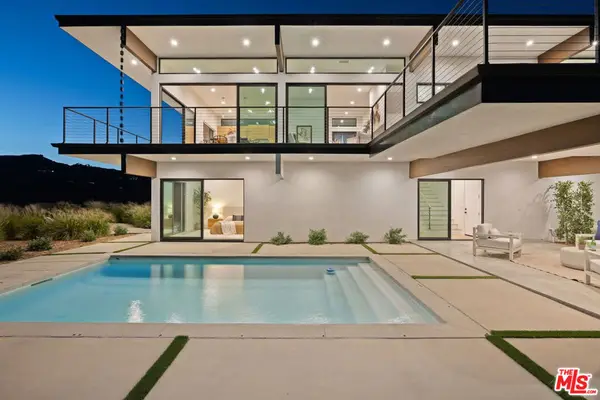 2165 E Little Las Flores Road, Topanga, CA 90290