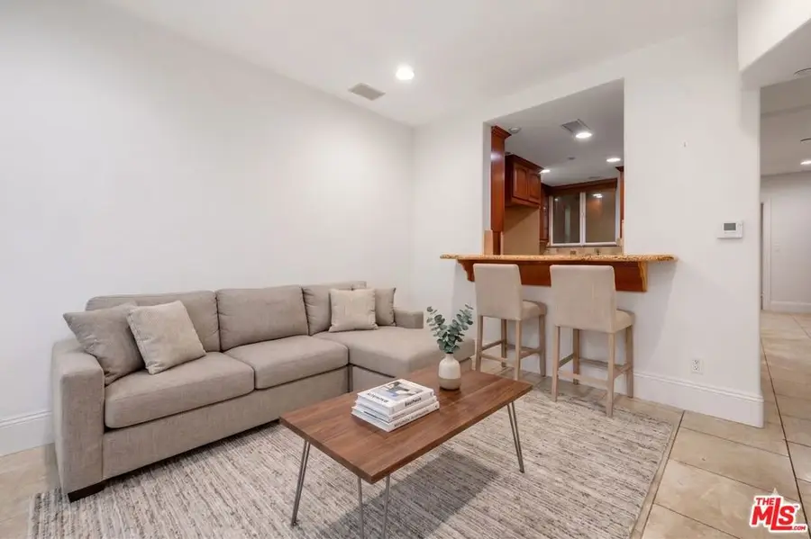 16123 W Sunset Boulevard #103, Pacific Palisades, CA 90272 - #3