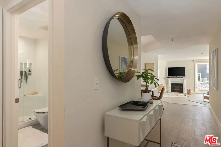 235 Main Street #217, Venice, CA 90291 - #3