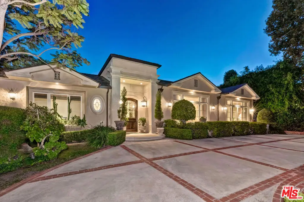 513 N Canon Drive, Beverly Hills, CA 90210 - #1
