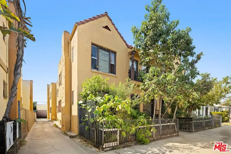 2717 S Budlong Avenue, Los Angeles, CA 90007 - #2
