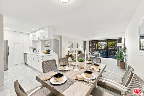 7742 Redlands Street #D2052, Playa Del Rey, CA 90293