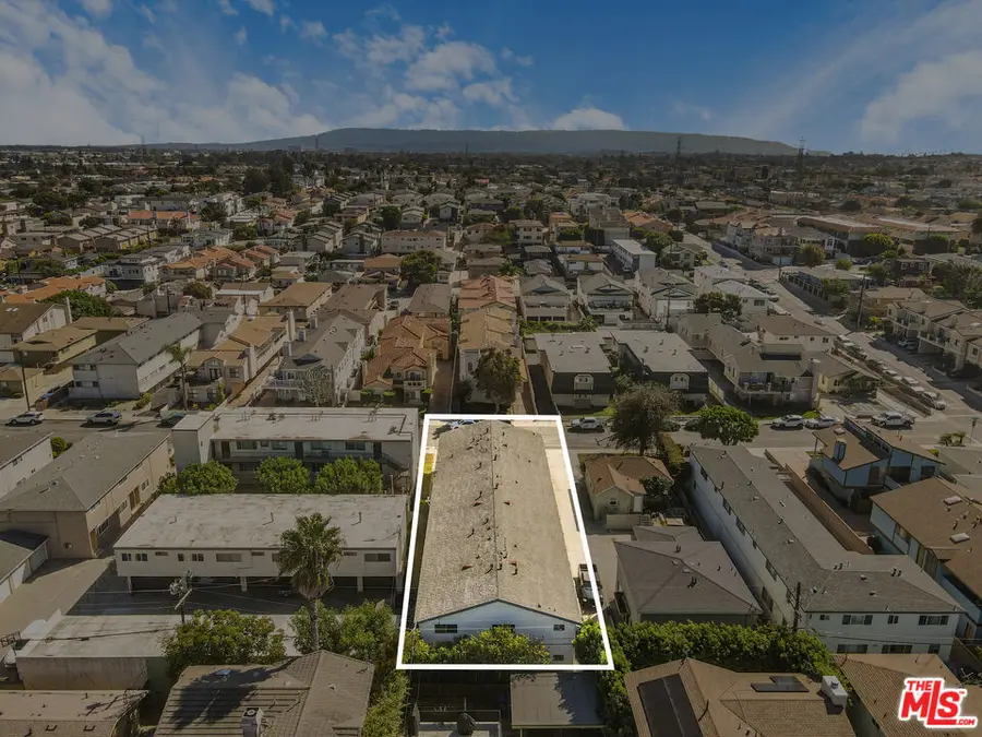 2609 Gates Avenue, Redondo Beach, CA 90278 - #2