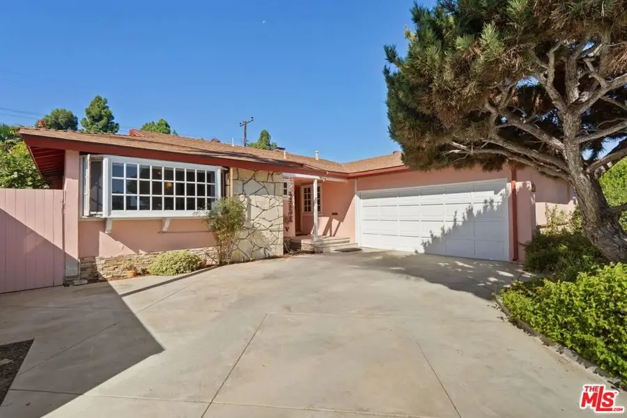 541 Silvera Avenue, Long Beach, CA 90803 - #2