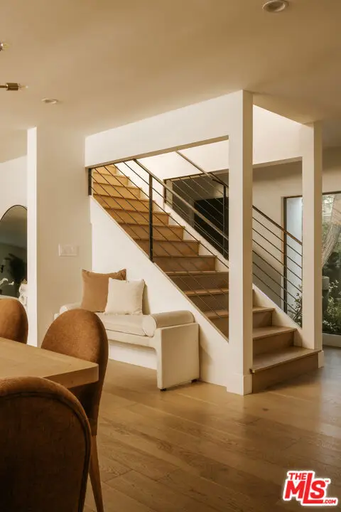 3420 Castlewoods Place, Sherman Oaks, CA 91403 - #2
