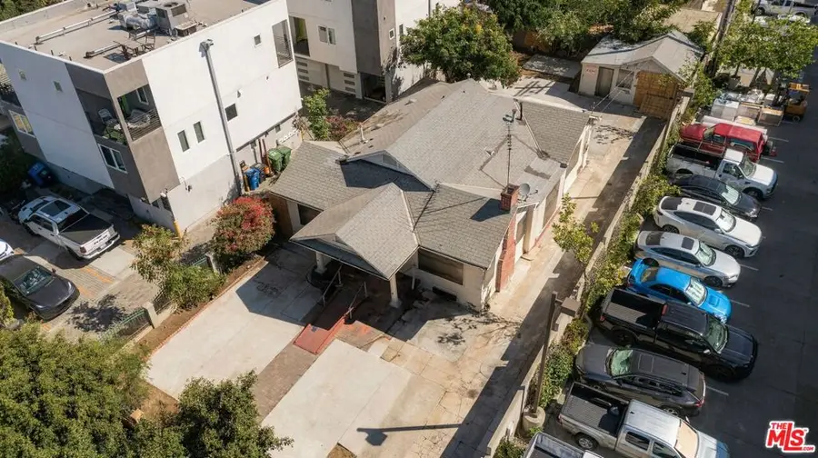 1114 N Heliotrope Drive, Los Angeles, CA 90029 - #2