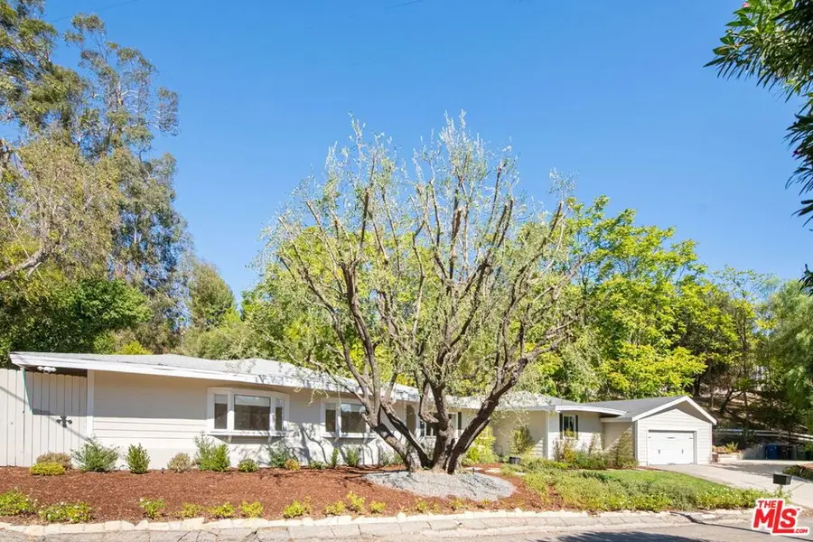 4901 Palo Drive, Tarzana, CA 91356 - #3